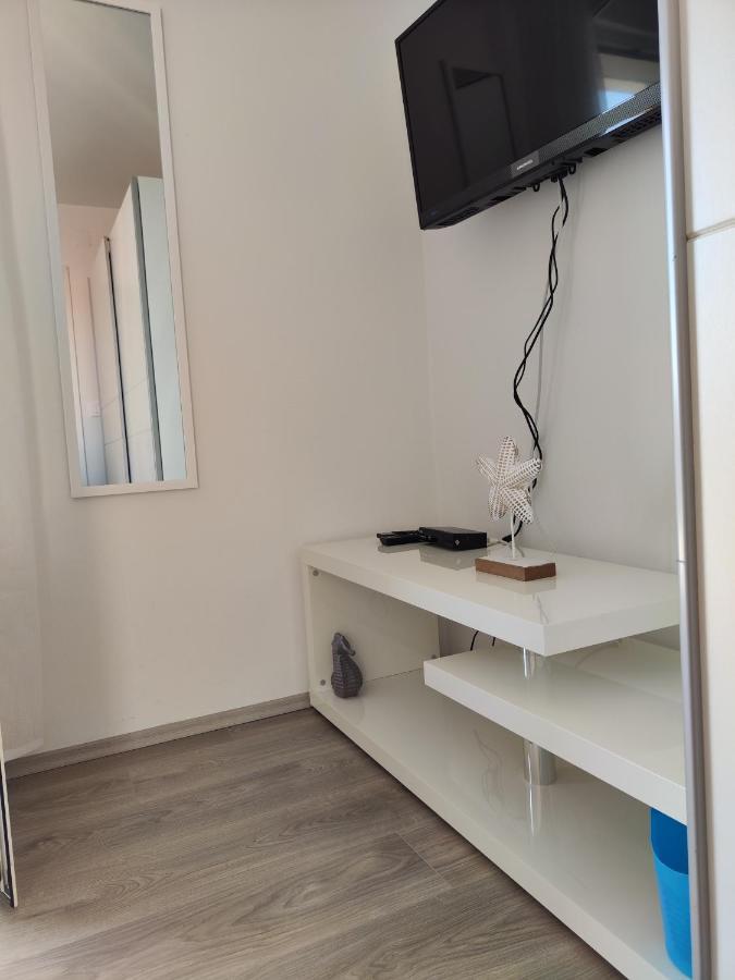 شقة Jelsa Blue Sea View المظهر الخارجي الصورة